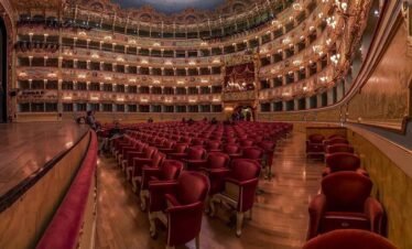 Guided Tour: Discover La Fenice Theater